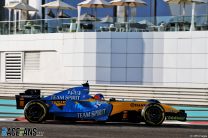 Fernando Alonso, Renault R25, Yas Marina, 2020