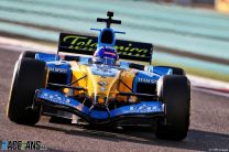 Pictures: Alonso drives his 2005 title-winning Renault at Yas Marina