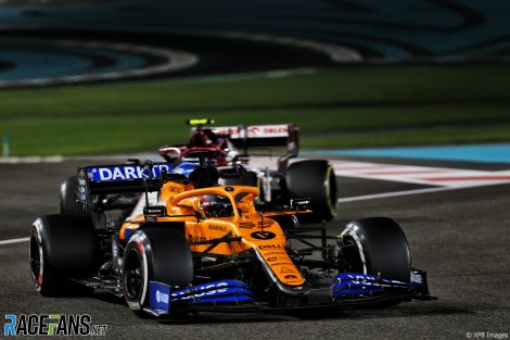 Carlos Sainz Jnr, McLaren, Yas Marina, 2020
