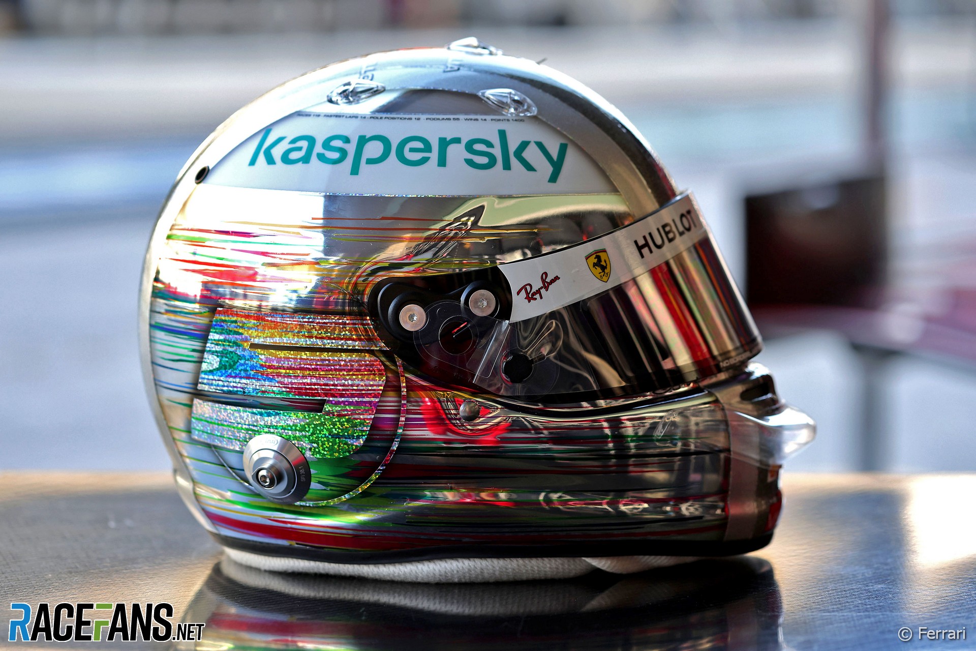 Sebastian Vettel's 2020 Abu Dhabi Grand Prix helmet