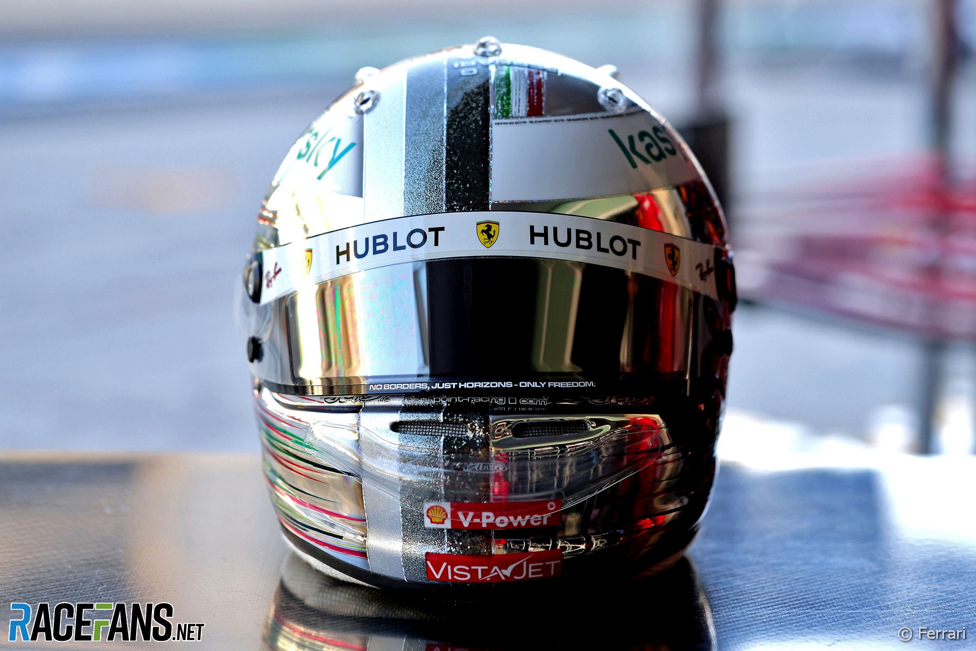 Sebastian Vettel's 2020 Abu Dhabi Grand Prix helmet