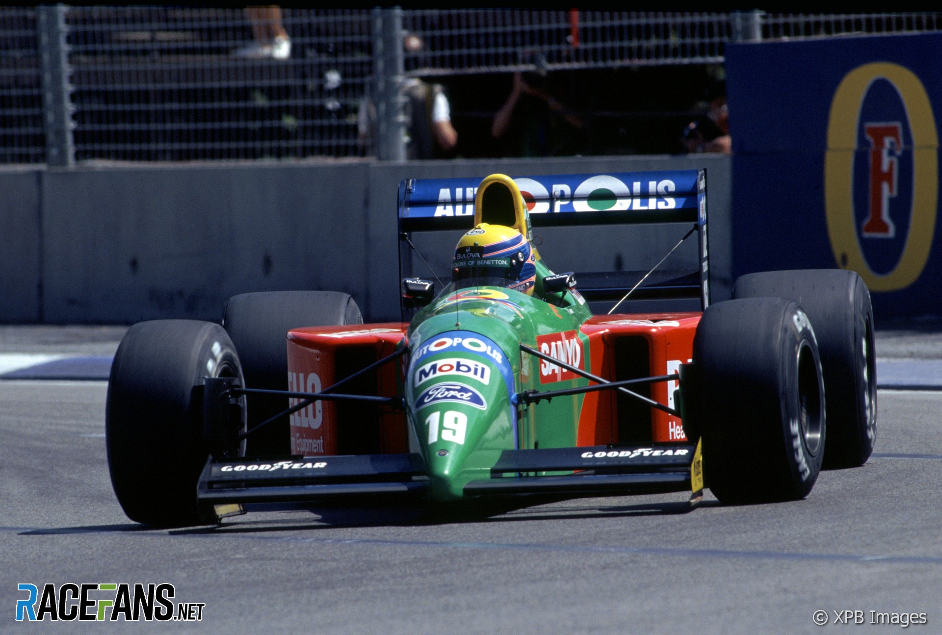 Roberto Moreno, Benetton, Adelaide,, 1990