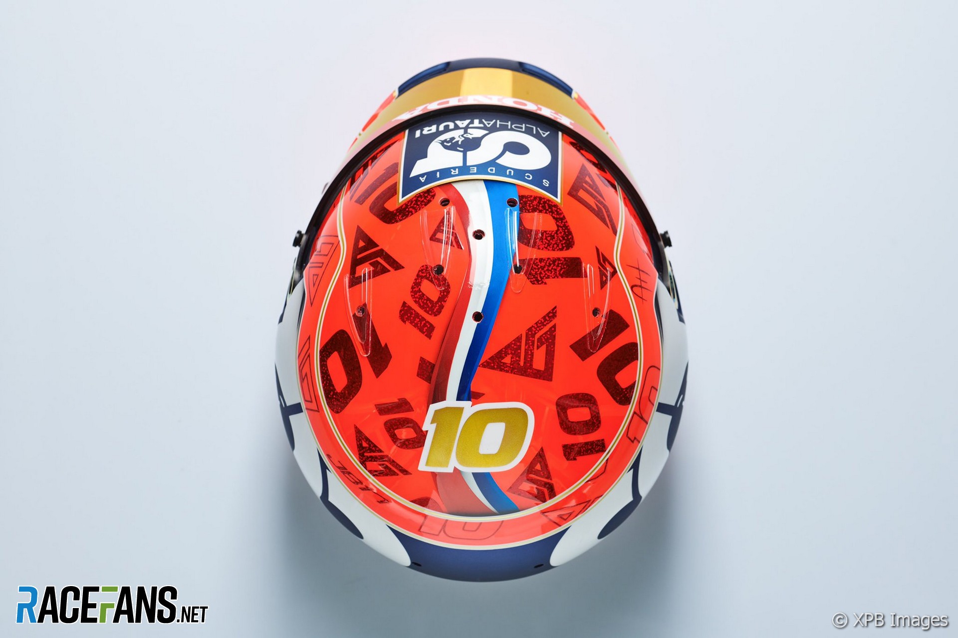 Pierre Gasly's 2021 F1 Helmet