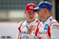 Nikita Mazepin, Mick Schumacher, Haas, Bahrain International Circuit, 2021