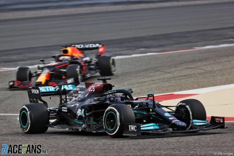 Lewis Hamilton, Max Verstappen, Bahrain International Circuit, 2021
