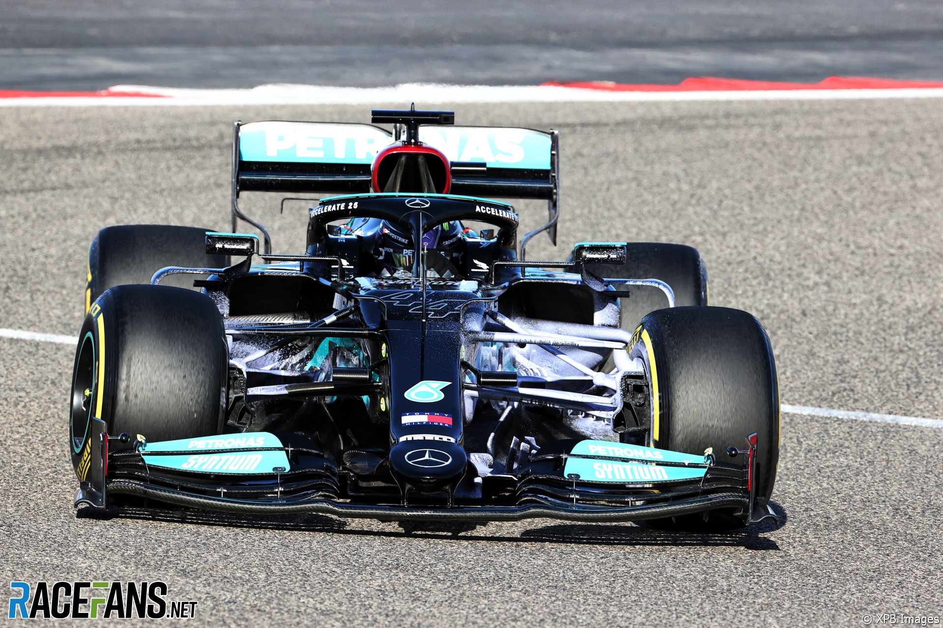 Lewis Hamilton, Mercedes, Bahrain International Circuit, 2021