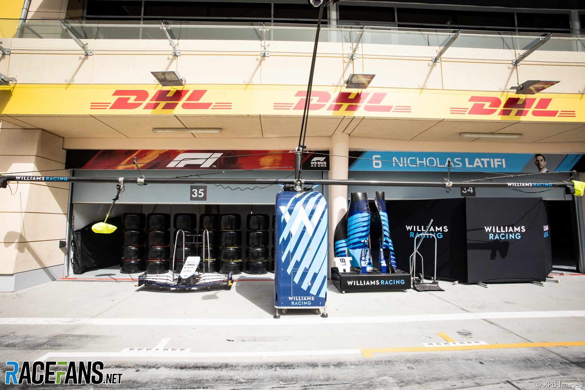 Williams garages, Bahrain International Circuit, 2021
