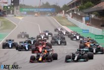 Hamilton hunts down Verstappen to win Spanish Grand Prix