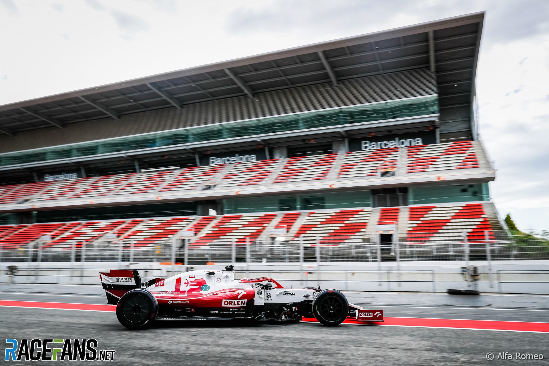 Robert Kubica, Alfa Romeo, 18-inch tyre test, Circuit de Catalunya, 2021