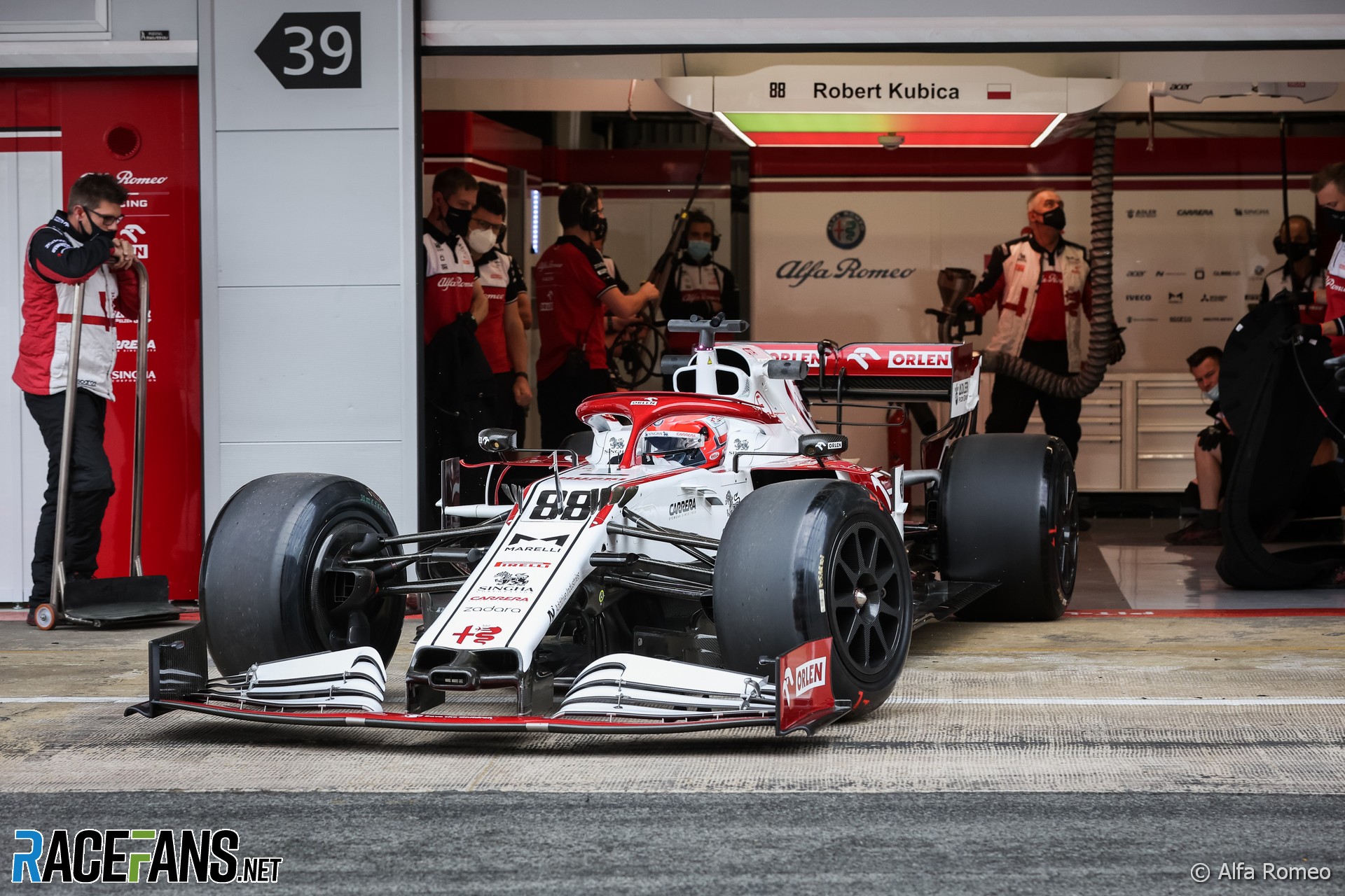 Robert Kubica, Alfa Romeo, 18-inch tyre test, Circuit de Catalunya, 2021