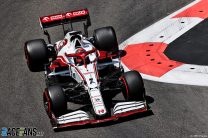Kimi Raikkonen, Alfa Romeo, Baku City Circuit, 2021