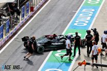 Wolff ridicules rival’s “whinge” over Bottas’ pit lane spin