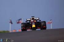 Verstappen flies to top time as Sainz crashes heavily in final practice