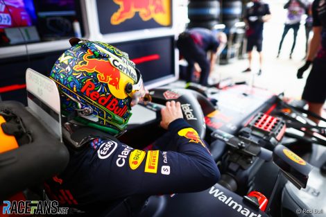 Max Verstappen's 2021 Sao Paulo Grand Prix helmet