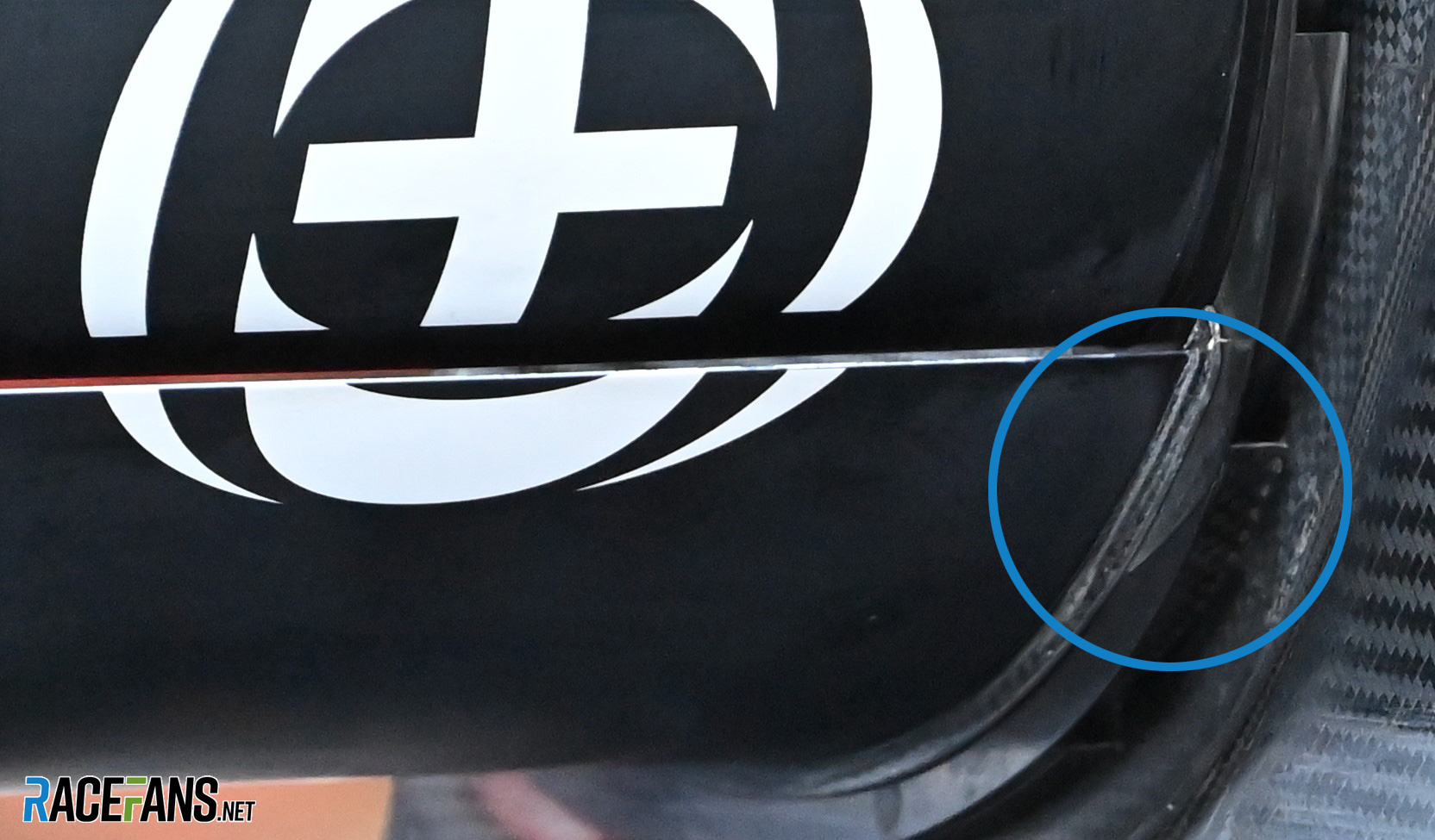 Mark on Mercedes' rear wing