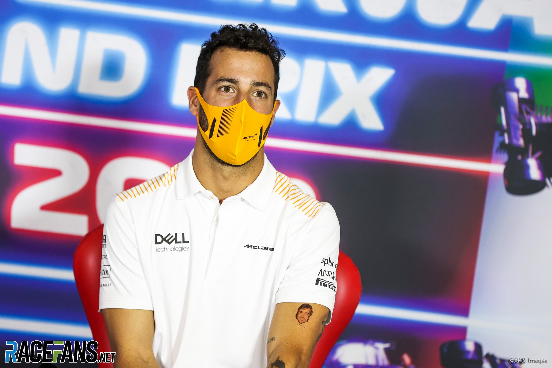 Daniel Ricciardo, McLaren, Yas Marina, 2021