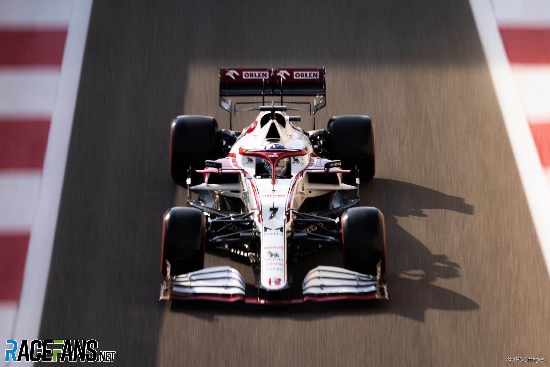 Kimi Raikkonen, Alfa Romeo, Yas Marina, 2021
