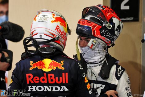 Max Verstappen, Pierre Gasly, Yas Marina, Abu Dhabi, 2021
