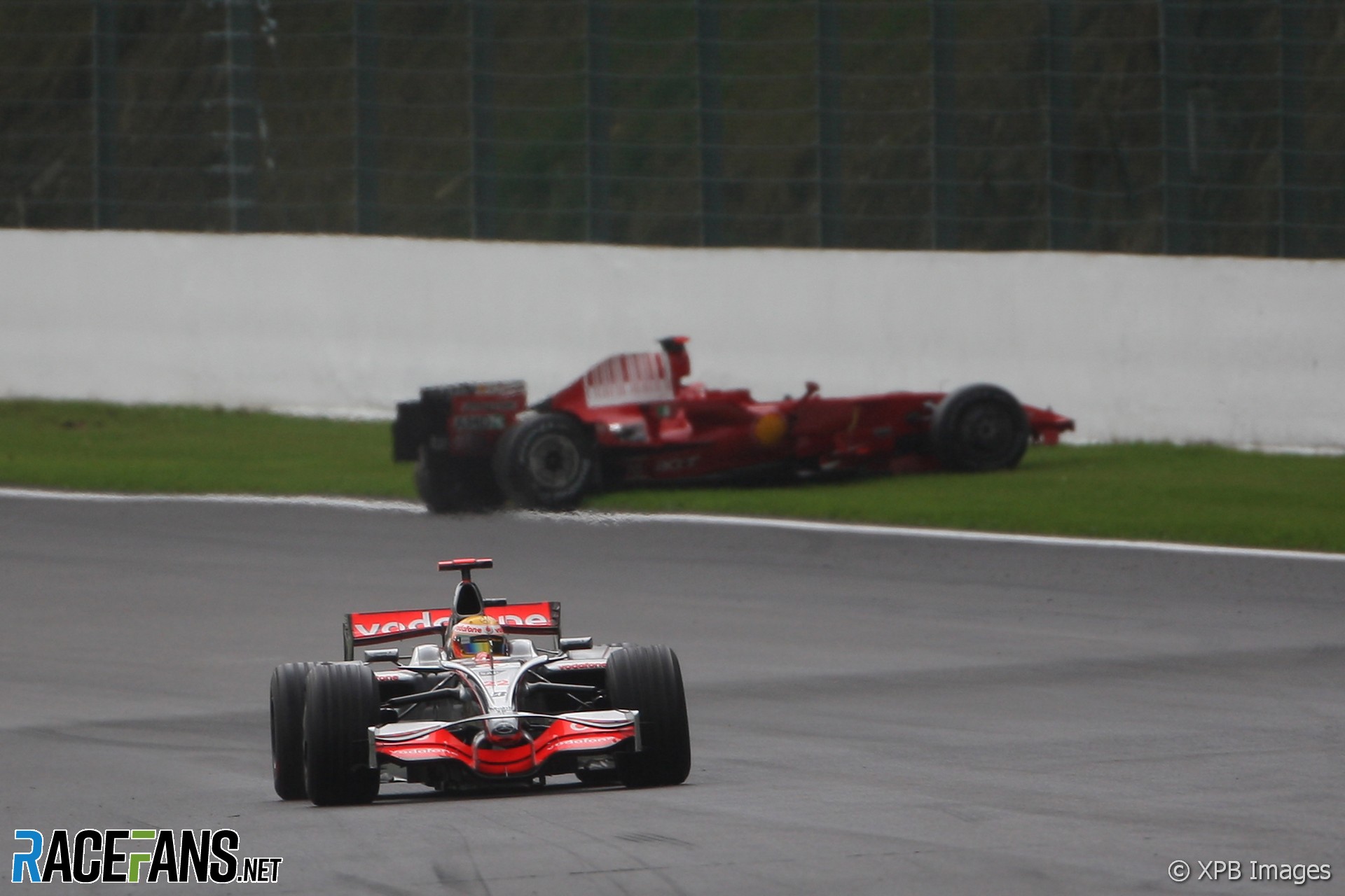 Lewis Hamilton, Kimi Raikkonen, Spa, 2008