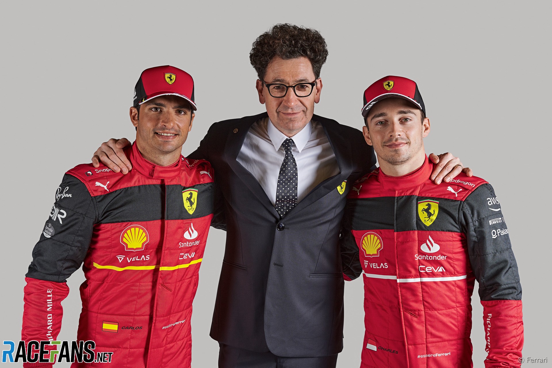 Carlos Sainz Jnr, Mattia Binotto, Charles Leclerc, Ferrari, 2022 · RaceFans