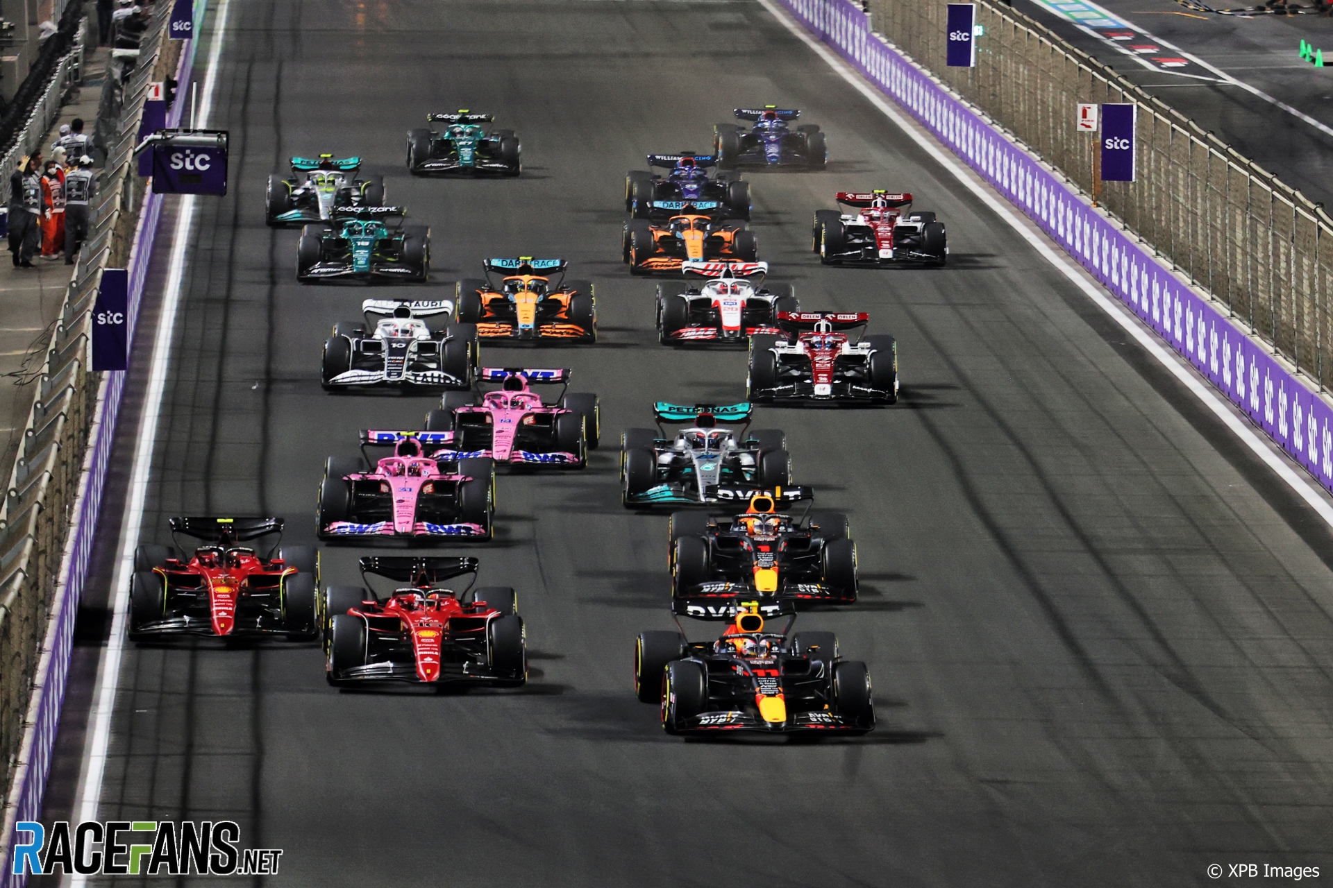 Race start, Jeddah Corniche Circuit, 2022