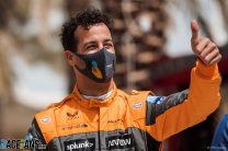 Daniel Ricciardo, McLaren, Bahrain International Circuit, 2022