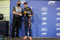 Mario Isola, Max Verstappen, Bahrain International Circuit, 2022