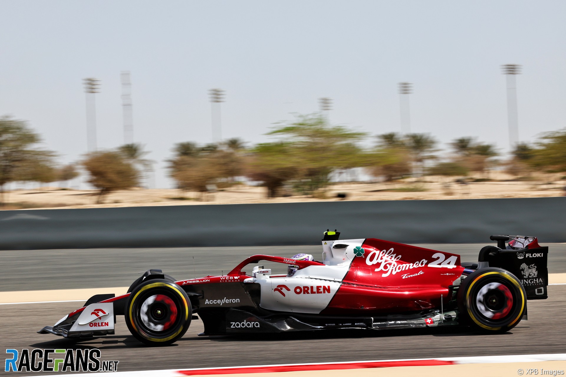 Zhou Guanyu, Alfa Romeo, Bahrain International Circuit, 2022