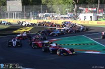 Shortened Formula 3 title-decider shows “the risk of racing with Formula 1”