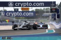 Stroll promoted to 10th after Alonso receives second five-second time penalty