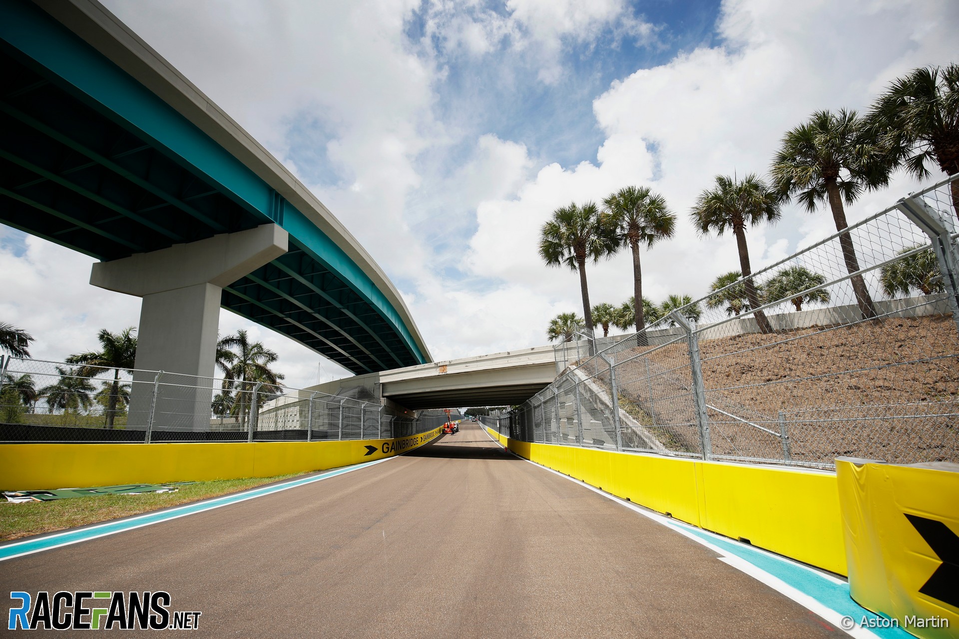 Turn 16 exit, Miami International Autodrome, 2022
