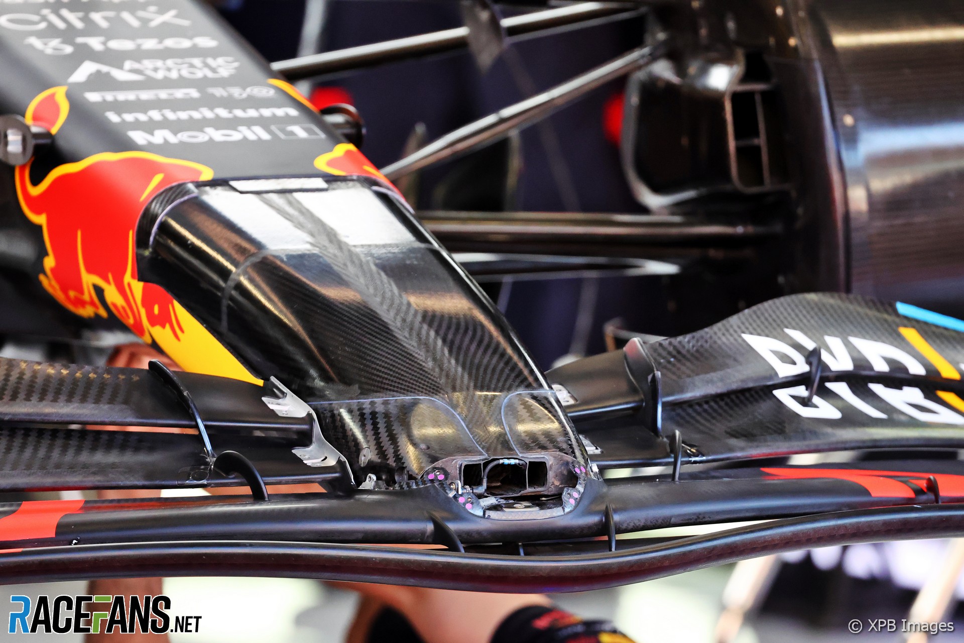 Red Bull Racing RB18 nose, Circuit de Catalunya, 2022