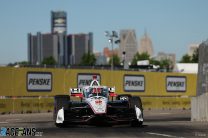 Newgarden snatches last-second Detroit Grand Prix pole