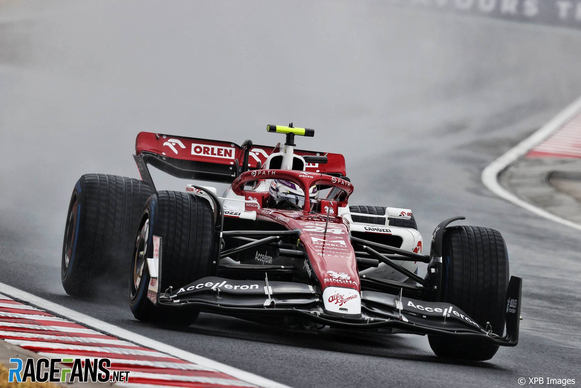 Guanyu Zhou, Alfa Romeo, Hungaroring, 2022