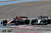 Wolff explains radio messages to calm “upset” Russell after Perez clash