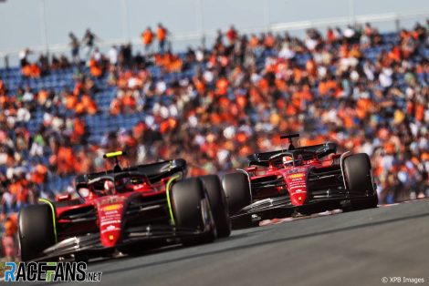 Carlos Sainz Jr και Charles Leclerc, Ferrari, Circuit Zandvoort, 2022