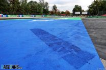 F1 drivers pleased to see fewer ‘sausage’ kerbs at Monza