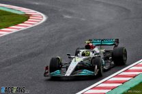 Hamilton suspects Mercedes will lose grip on top spots when weather turns dry
