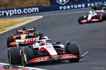 F1 teams expect fewer black-and-orange flags after FIA discussions