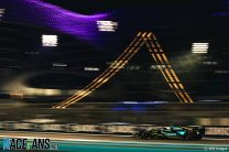 Sebastian Vettel, Aston Martin, Yas Marina, 2022