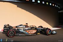 Oscar Piastri, McLaren, Yas Marina, 2022 post-season test