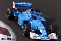 Jenson Button, Benetton, Magny-Cours, 2001