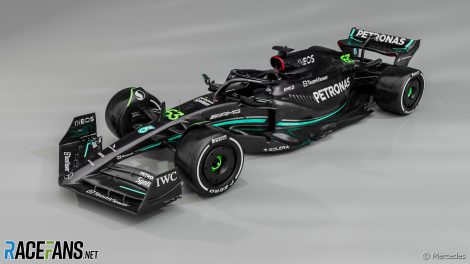 2023 Mercedes W14 - George Russell colours