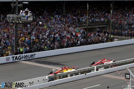Ericsson po tesnej porážke označil záver Indy 500 za „neférový aj nebezpečný“ · RaceFans