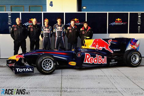 Rob Marshall, Adrian Newey, Mark Webber, Sebastian Vettel, Christian Horner, Peter Prodromou, Red Bull, Jerez, 2010