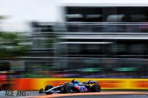 Gasly livid after “extremely dangerous” near-miss with Sainz