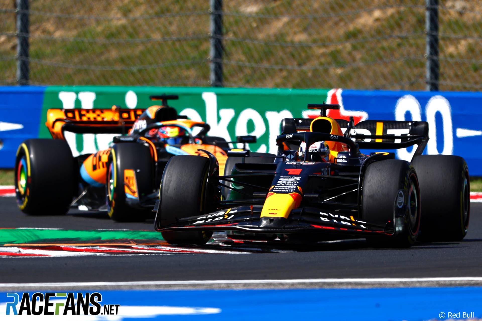 Verstappen zabezpečuje rekordné víťazstvo pre Red Bull pred Norrisom · RaceFans