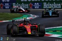Sainz puts Ferrari on top ahead of qualifying but warned over Piastri clash