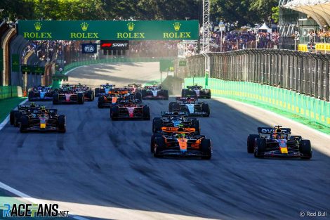 Sprint race start, Interlagos, 2023