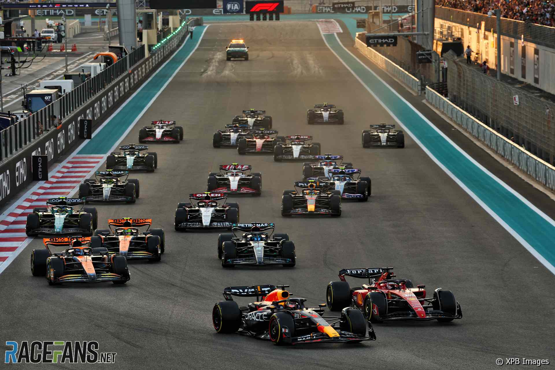 Abu Dhabi Grand Prix start, Yas Marina, 2023